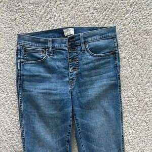 Jcrew Vintage Straight Jean in size 27
